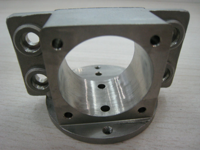 Draaibank CNC die van China manufacturer/OEM Delen/Precisie machinaal bewerken bewerkte Componenten met Messing of Staallegering machinaal