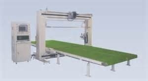 CNC Oscillerende het Bladsnijder 6m/Min, Automatische van de Latexspons Snijmachine
